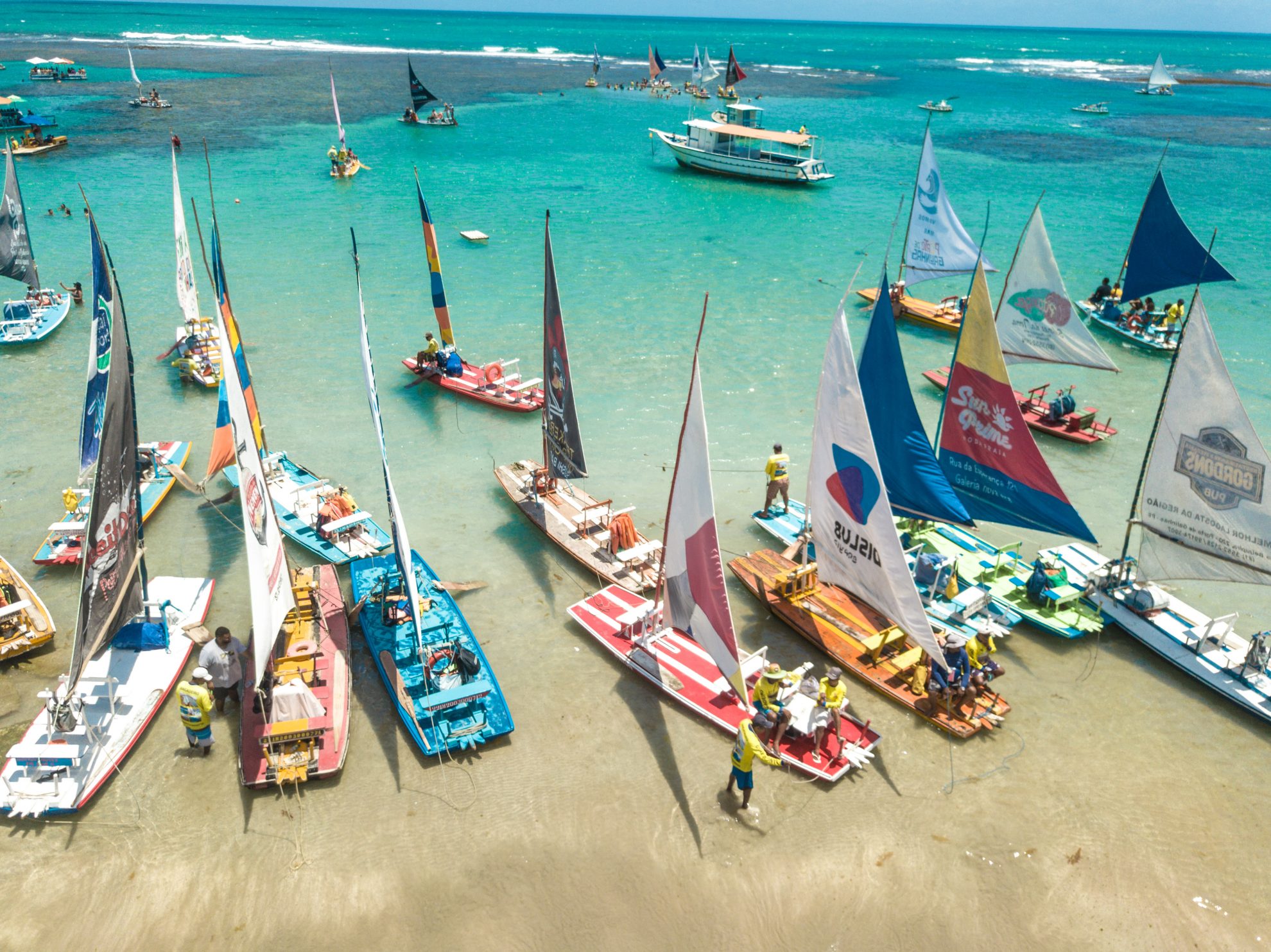 Jangada nas Piscinas Naturais em Porto de Galinhas e região