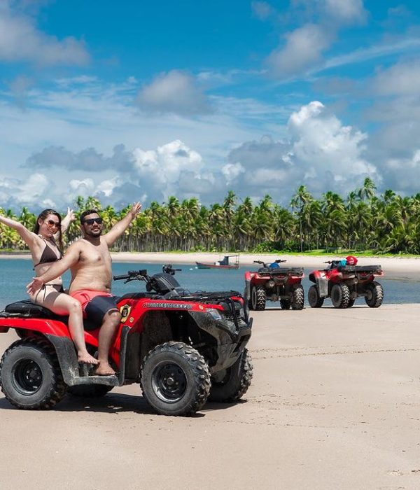 3 quadriciclos na praia de porto de galinhas